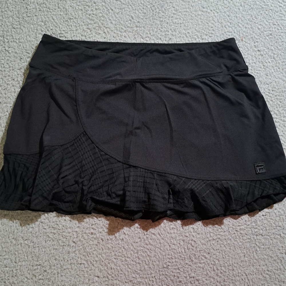 FILA Women`s Solid Black Swim Skort Built in Shorts / Size Large